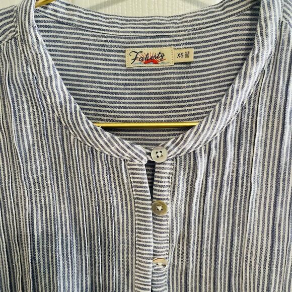 Faherty Sleeveless Linen Dress - Picture 2 of 11